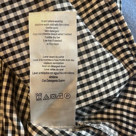 SOLD Motherhood Materntiy Gingham Top size Medium - Picture 5 of 8